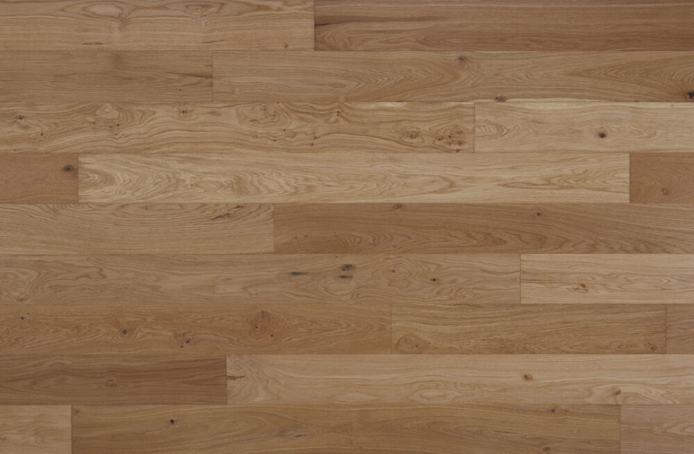 Essence Oak Layton Engineered Hardwood Swatch