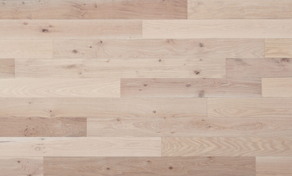 Essence Oak Warren Rock Engineered Hardwood Swatch