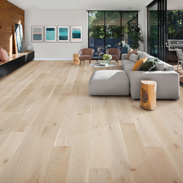 Vicorian Manor Hampton Engineered Hardwood Room Scene