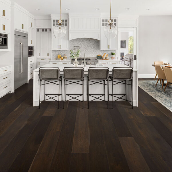 Vicorian Manor Sutton Engineered Hardwood Room Scene