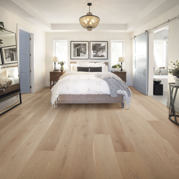 Vicorian Manor Windsor Engineered Hardwood Room Scene